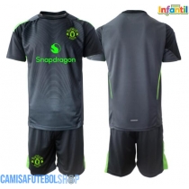 Camisa de time de futebol Manchester United Goleiro Replicas 2º Equipamento Infantil 2025-26 Manga Curta (+ Calças curtas)